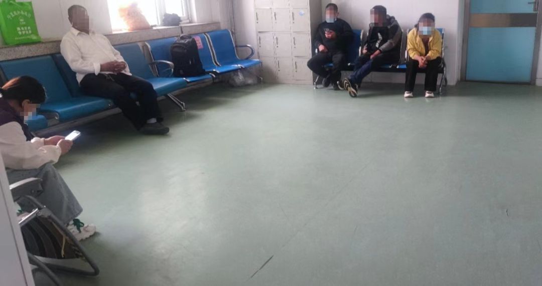 《天道》“拔管之争”吵了三年:我把四个版本的台词对回原书,骂战双方吵的根本不是同一句话