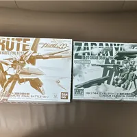 明年就20周年，万代先让粉丝投票再版：高达00「选拔选举」结果揭晓，MG量子00全刃式7368票夺冠、七剑/G居亚，却被顶评嘲「纯占位置」——真海景是马甲D套装、高达1.5和加迪萨，拉斐尔沉到倒数第四；另一边MGSD 00R已开订、官价6050日元、国内参考235元：等3月再版、订新MGSD还是接海景挂价，这三笔账我替你摸完了