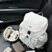 防晒衣79元、羽绒服199元：想赶蕉下这波“内购”，先过这五道门