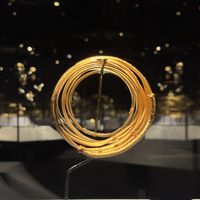 71岁马未都的“杂货铺”每天早上7点开门：开了近一年，评论区最热闹的是帮马爷出题答题
