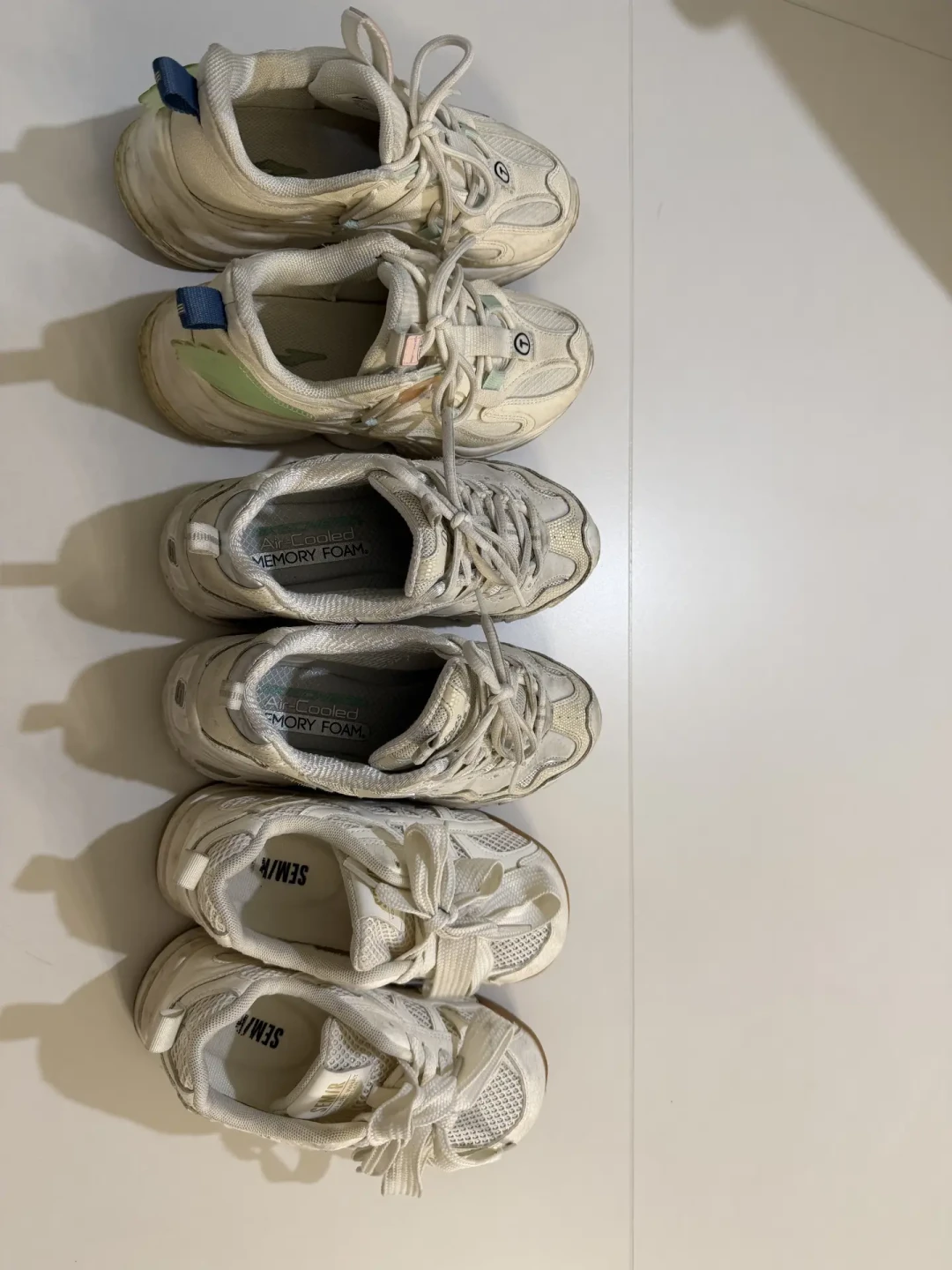 洗鞋机要不要抢在双11下单?先把自家洗衣机的脚距量了:对完20多条真实安装晒单,洗衣角是三本账,不是一台机器