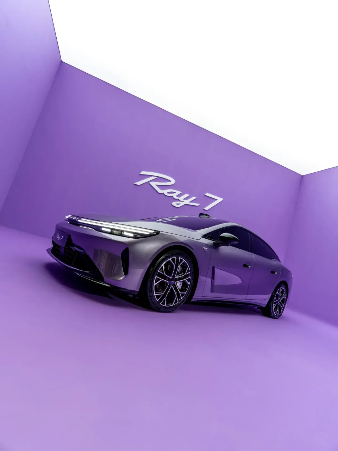 Ray7把「玩车」写进了发布会:漂移课、赛照、RC CLUB,交钱之前这4个问题问不倒销售再去