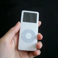 1000刀的iPod在热搜、65块的nano在闲鱼：这波老iPod行情分四本账，只有一本在涨