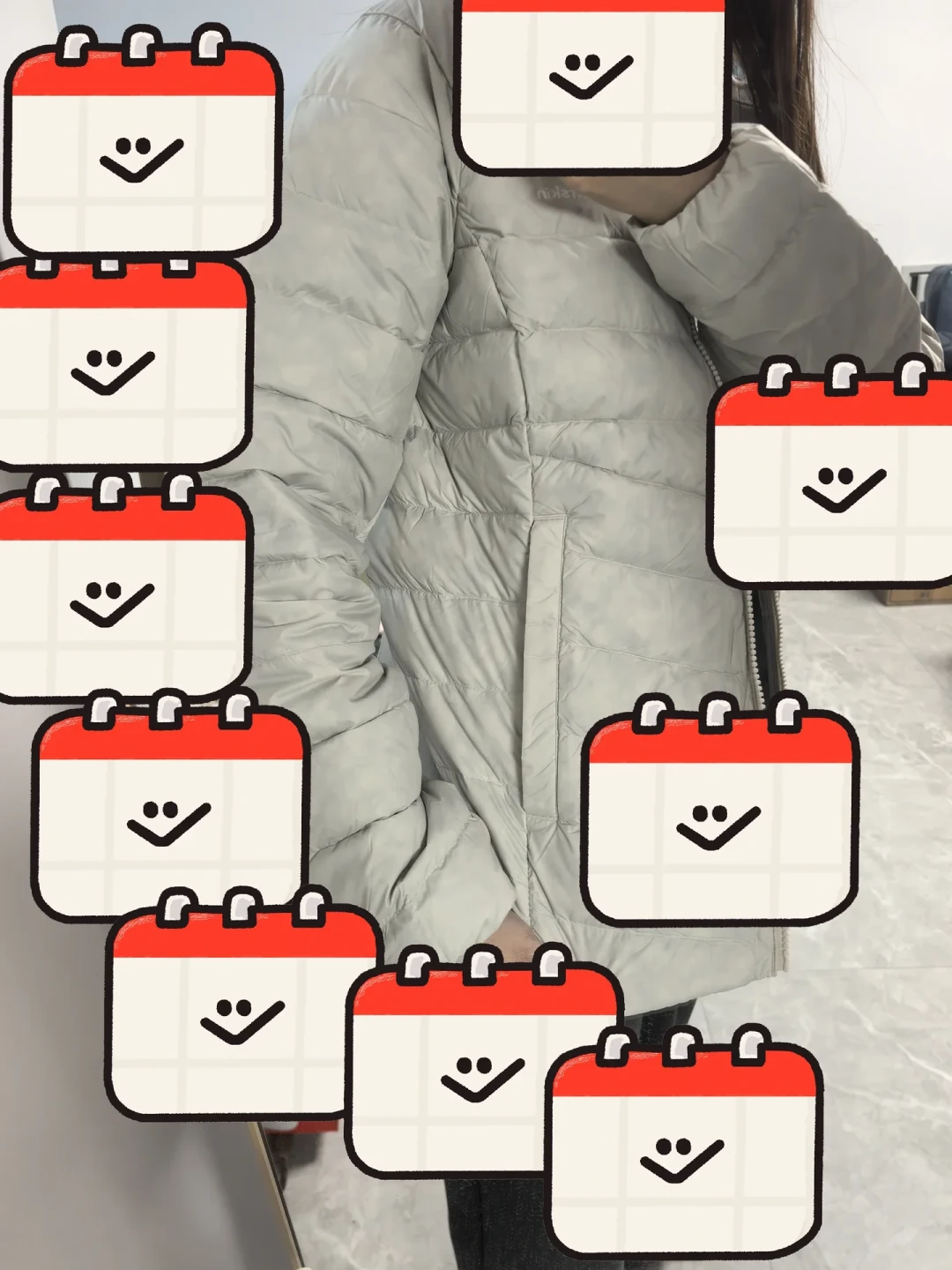 狼爪羽绒服的充绒量会在购物车里