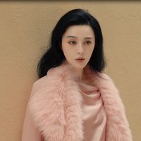 王一博冬日同款、田栩宁丹宁造型 | 明星同款9.23日报