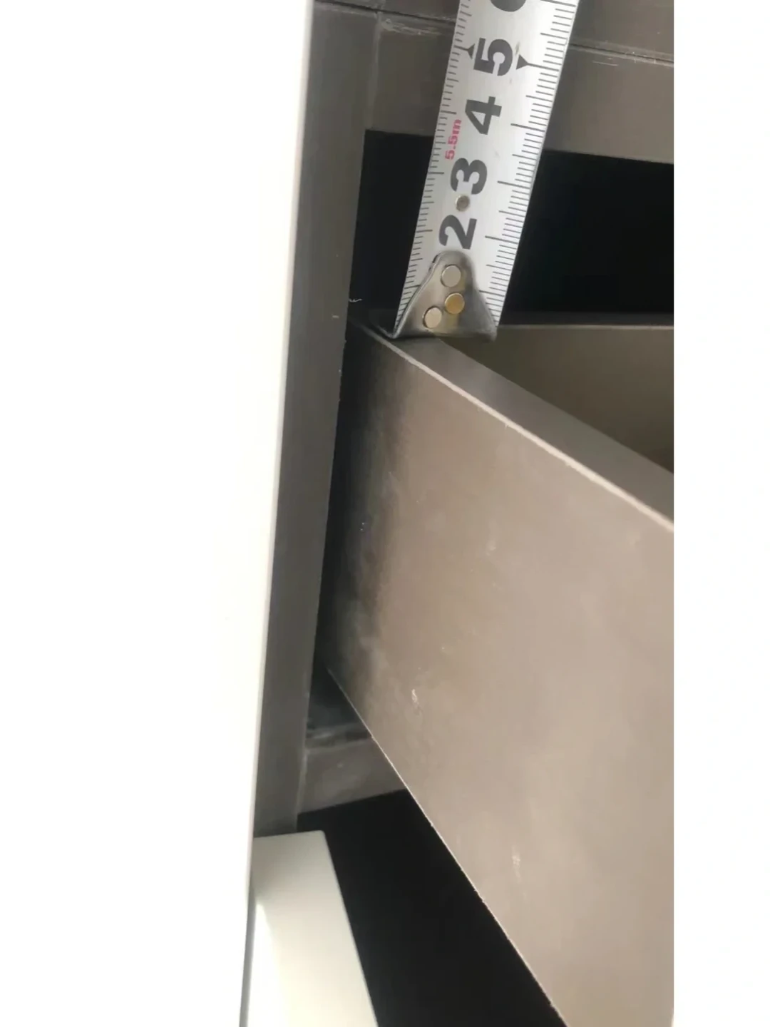厨房橱柜的抽屉,报价能从69块到1280块一个:对完几十条报数和两派评论区,分水岭是抽屉拉开后你看不见的三个数