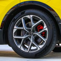 XM、R0 到底标了什么？倍耐力电车“专属原配码”批量到货，换胎不对码会怎样