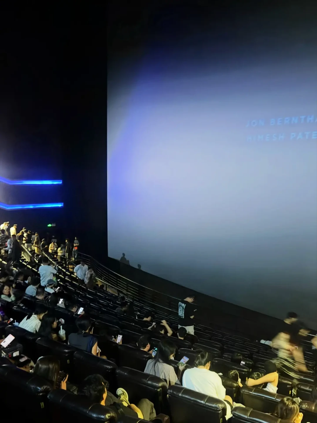 重映片拿下双节档最强IMAX:预售开闸前,先把选厅这本账算完
