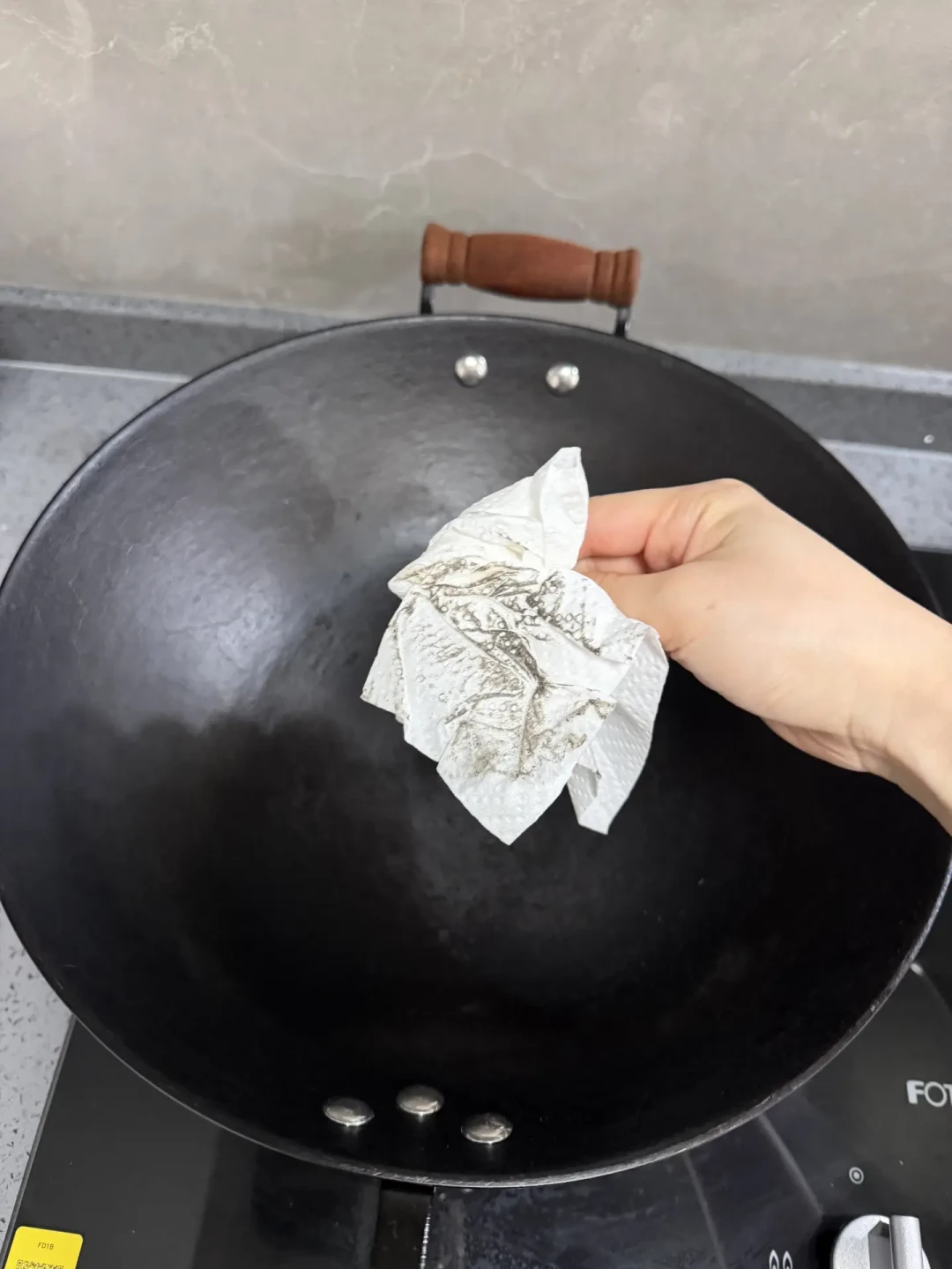 王源吉还是臻三环?半年6个求助帖455条评论没吵出结果:对完两家的话术,这秋天二选一别按牌子选