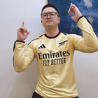 枪迷狂喜｜阿森纳金色长袖球衣穿搭