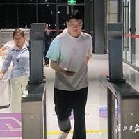 跨城打工人的真实账本：代价是真的，但收获也是真的