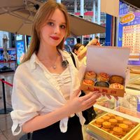 今年月饼市场彻底变了超半数网红款被退货大家开始翻配料表