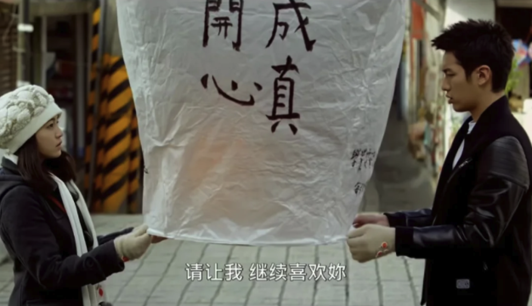 "小笼包"翻车十年后,41岁的陈妍希用素颜打了所有人的脸