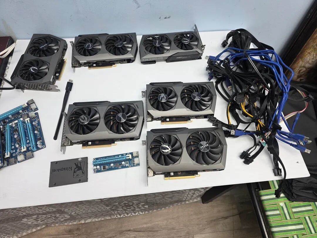 赚大了!网友淘二手矿机,拆出12张RTX 3070显卡