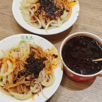 再回首｜两种酿皮的不同性格