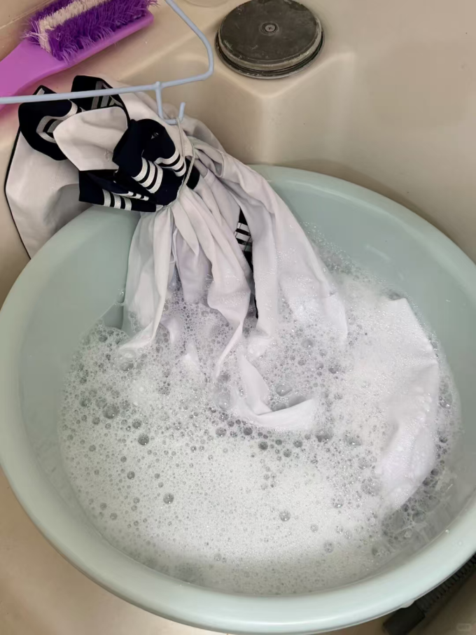 法尤兰衣物清洁