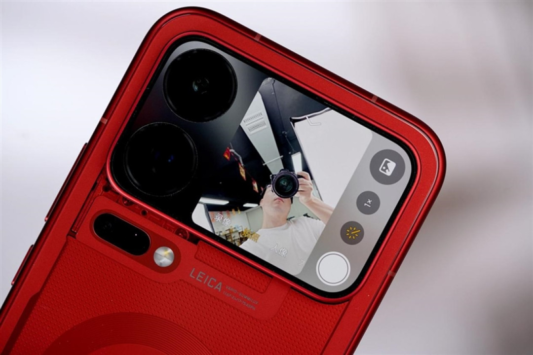 透明探索回归!小米 18 Pro Max透明探索版评测:重新做回个性旗舰