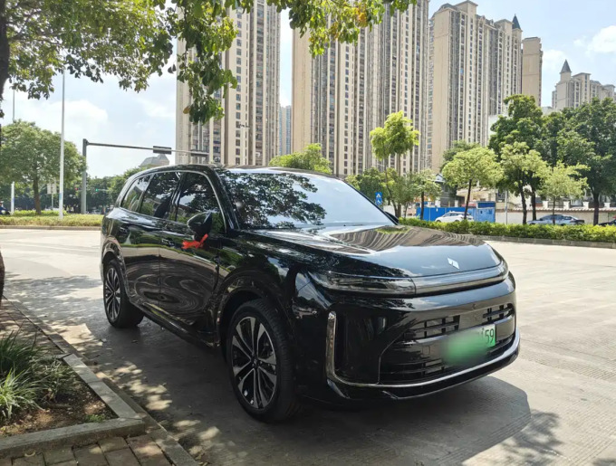 华境新能源车