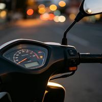 通勤太痛苦？摩托才是打工人刚需