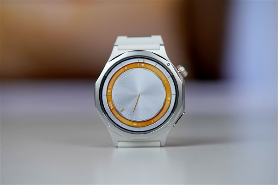 新一代安卓表皇！OPPO Watch X3寰月钛图赏