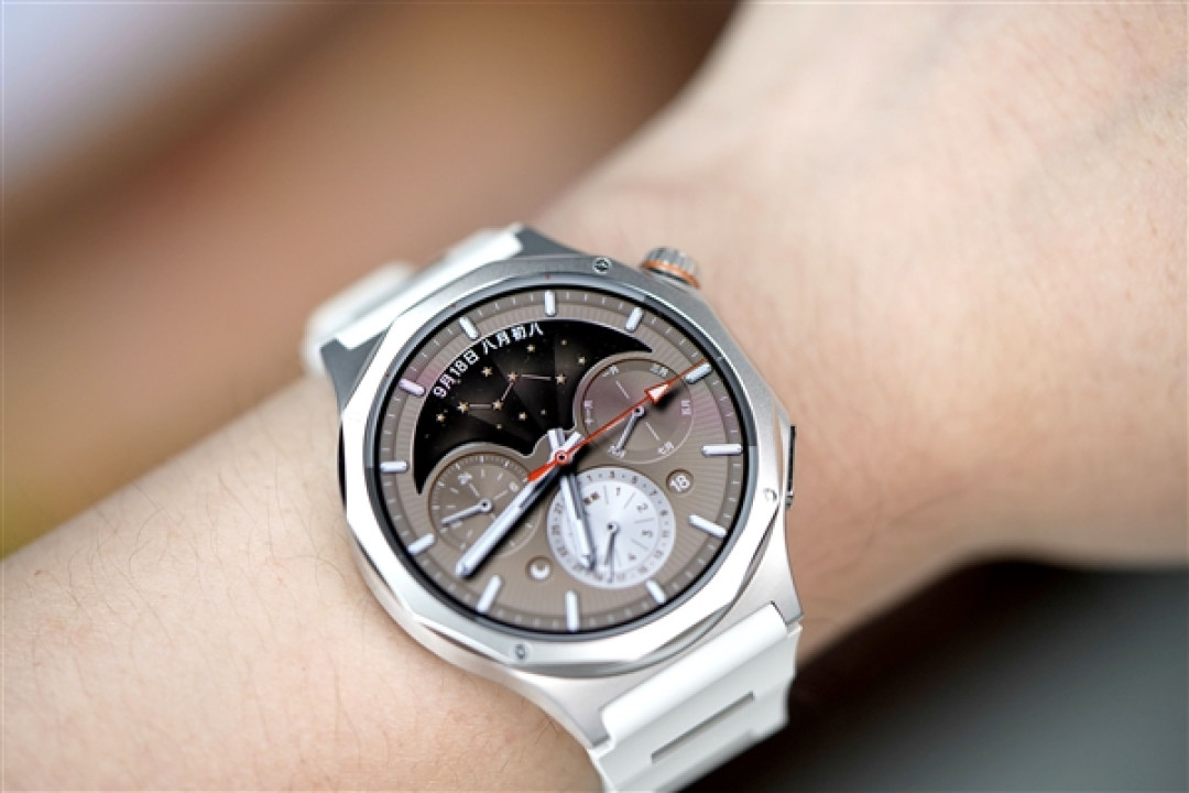 新一代安卓表皇!OPPO Watch X3寰月钛图赏