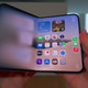 iPhone Duo“难产”上热搜：良率卡在60%~65%，黄牛挂价冲到79999，10月23日首发还蹲不蹲？四类人四种打法