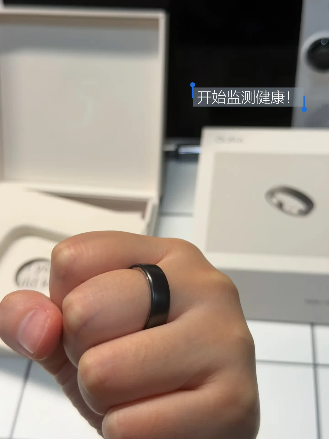 智能戒指一哥Oura上市:149亿美元估值、85%会员续到第二年——
