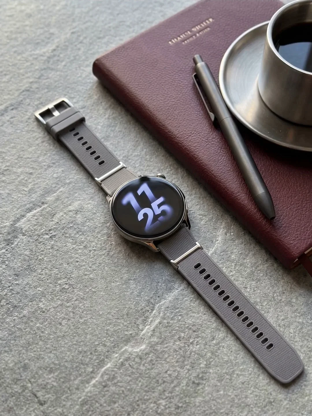 OPPO Watch S2明早10点开售:一块劝你「偷懒」的超燃脂手表?国补1274元前,减脂党先把FatMax原理、四档价格和X3的935元差价看明白