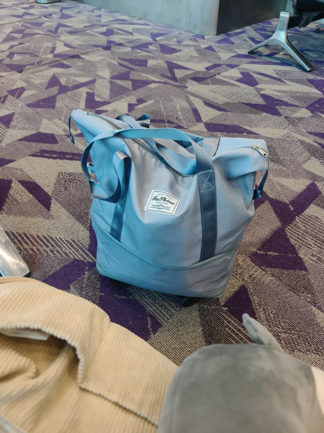 托运预购159、14寸箱15块:国庆飞廉航前,先把这笔行李账算清楚
