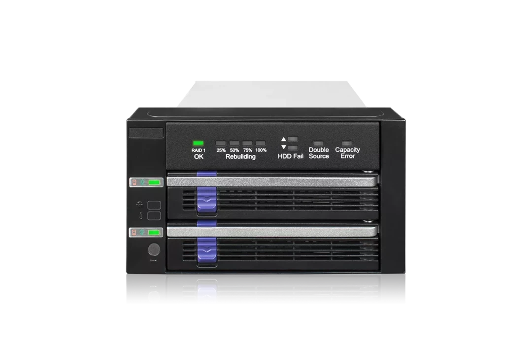 掉盘账单在涨价周期被放大了好几倍:供电、卡扣、积热、主控四层定责,ICY DOCK的方案只治其中两层