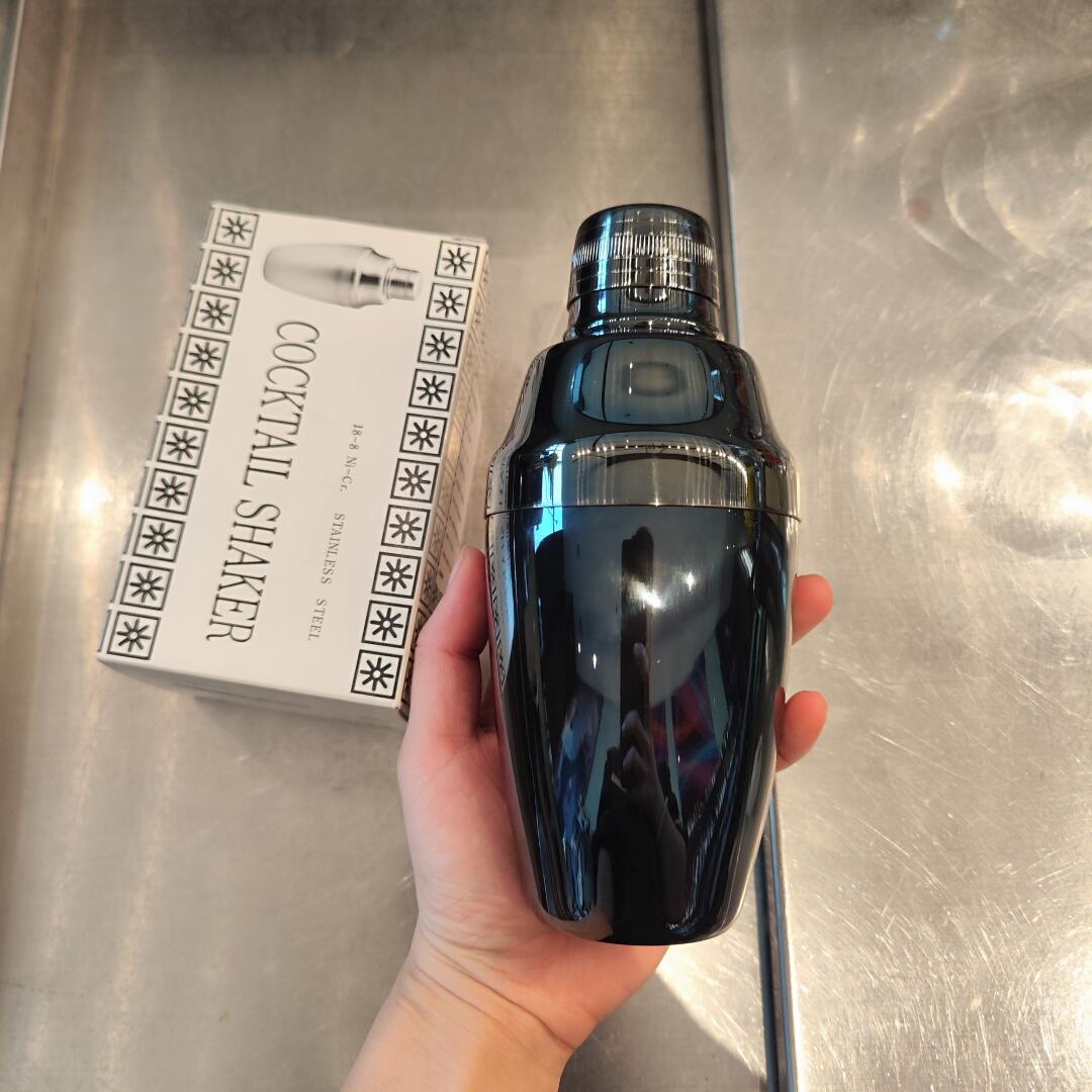 漏水多半怪手法,卡壶是物理:翻完20多篇摇壶帖和100多条评论,Homebar的三种壶我把钱、咬合和假货各算了一遍
