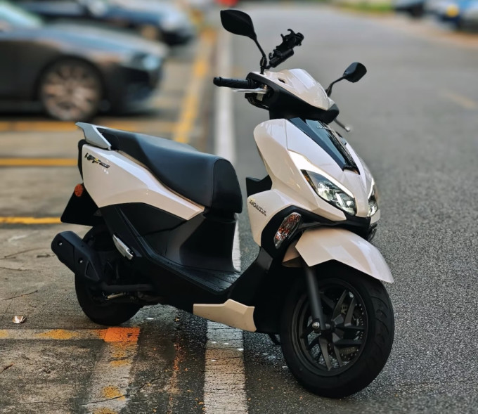 豪爵摩托车整车