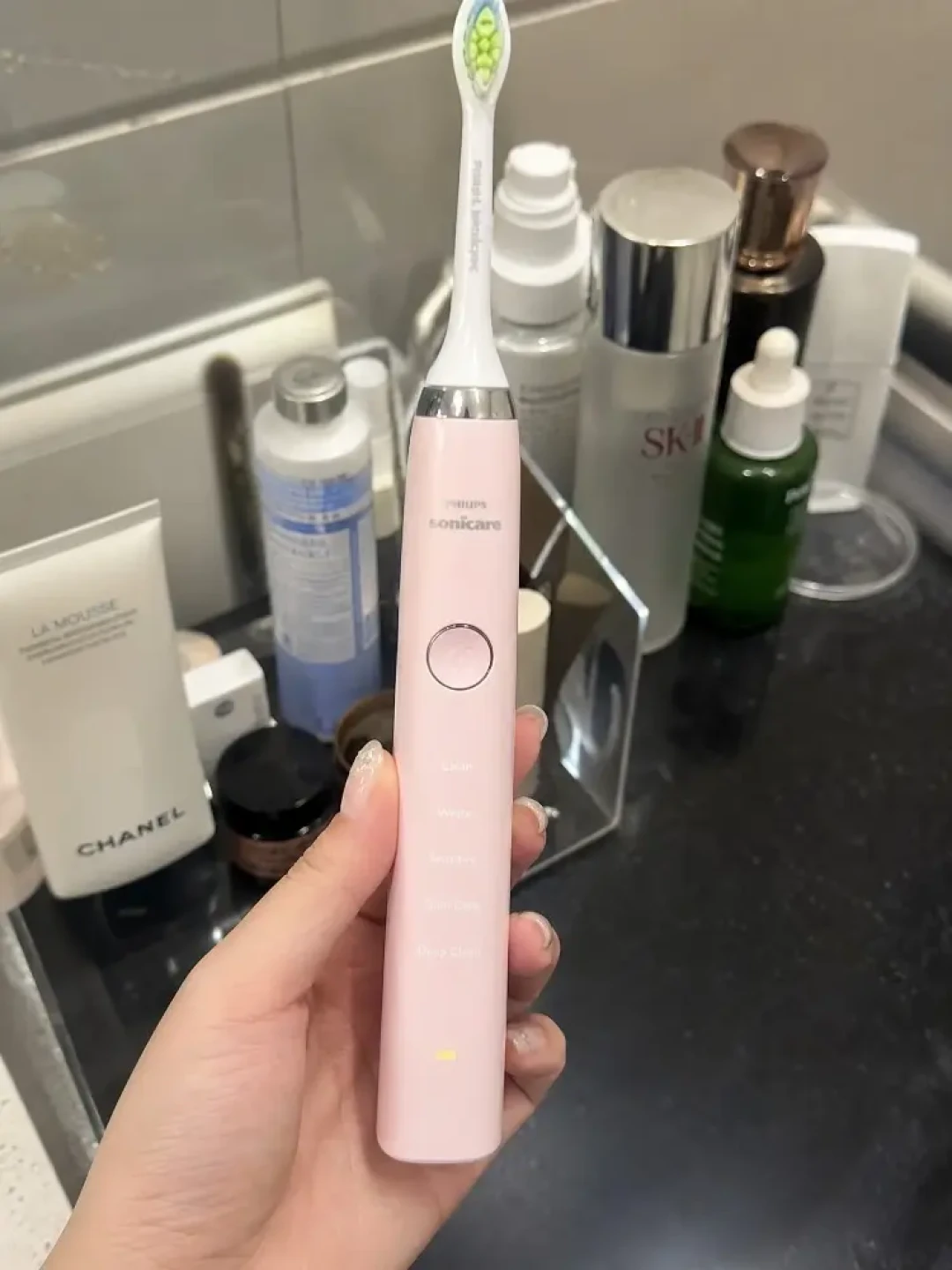 爱牙季千赞软文刷屏这一周:飞利浦电动牙刷机身162元起,真正贵的是那张3年刷头账