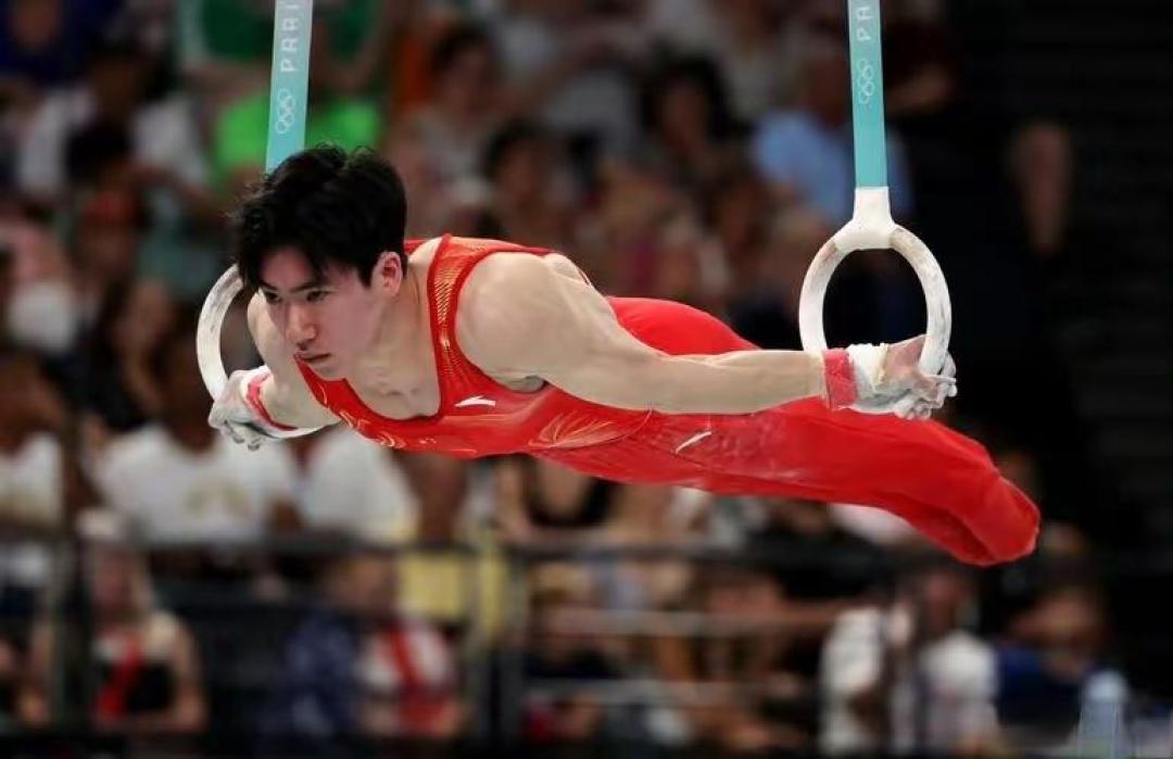 兰星宇吊环斩获15.200全场最高分 助中国体操男队亚运夺冠