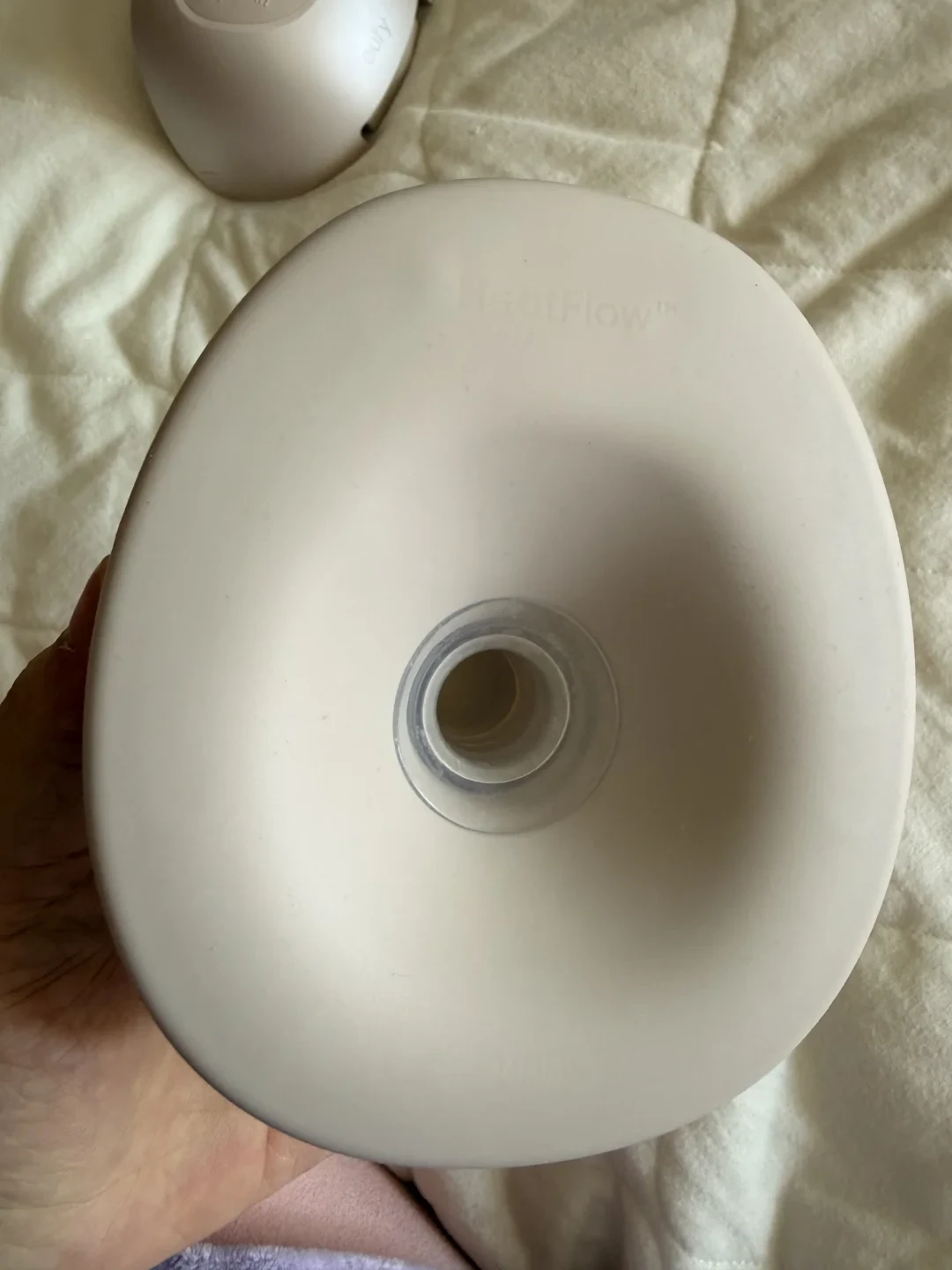 充电宝公司的吸奶器被告到美国:337调查正式启动,小暖杯还能不能买,先对完这四笔账