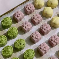 从奇趣月饼到松弛生活，年轻人用创意解锁当代中秋风物志