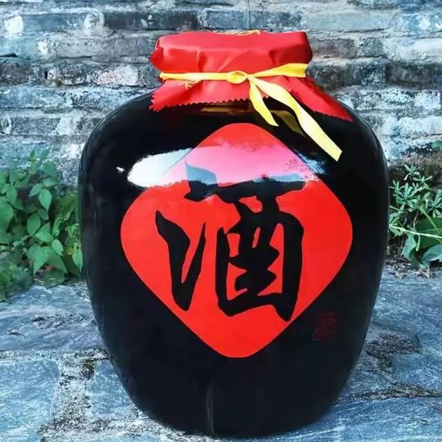 高端白酒旺季遇冷，八成酒商不看好双节，金融属性破灭价格回归