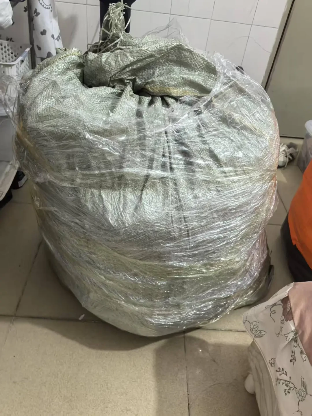 报价9.6,结账30块:开学用京东寄行李,先搞懂这5条计费规则再下单