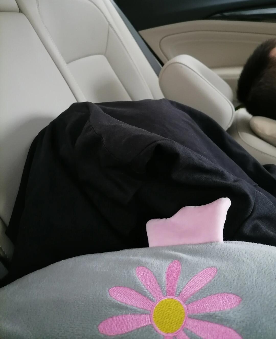 20秒“一键成床”刷屏这天,我翻了上百条老玩家评论:为睡觉买这波新车前,先去店里亲手验5件事