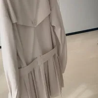 入秋的风衣