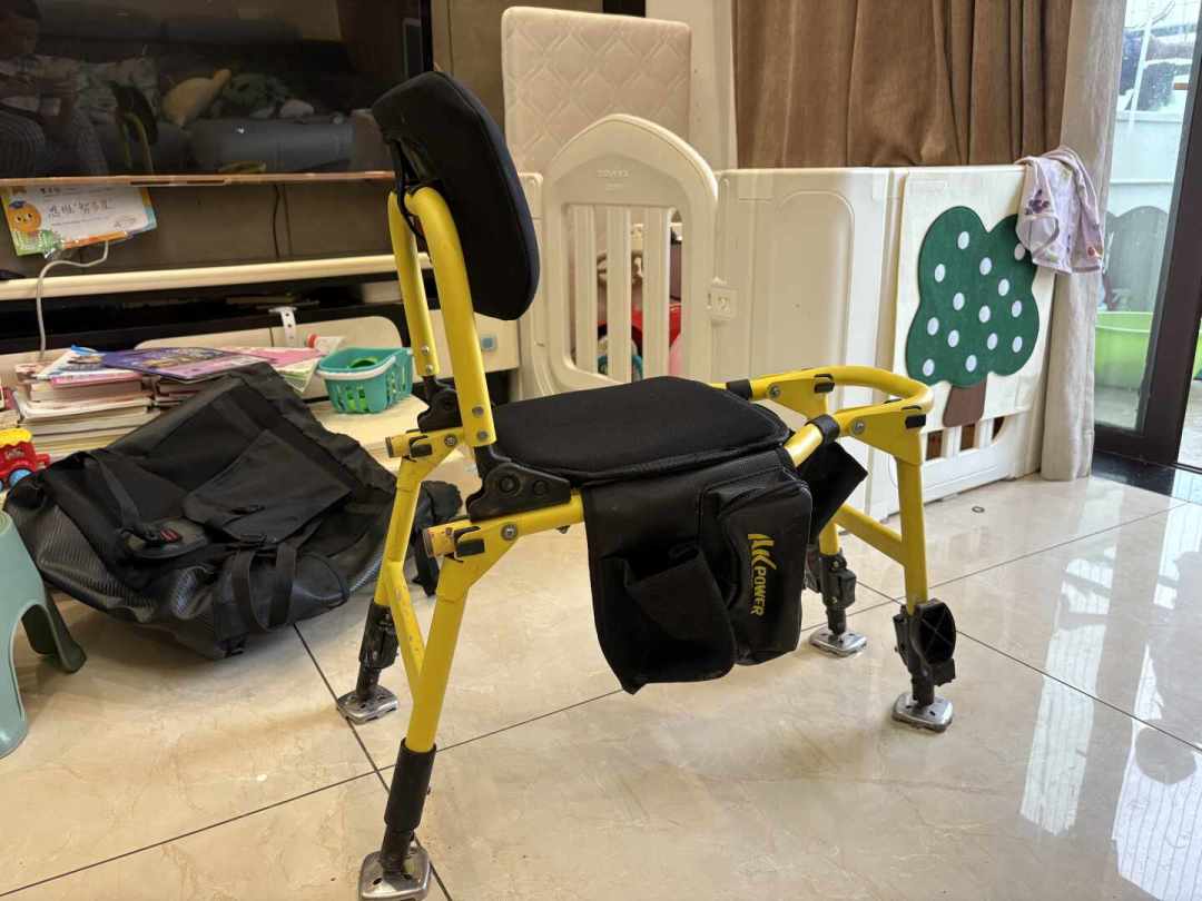 钓椅三折甩卖、钓箱60块收:退坑潮下的钓具二手市场,这份捡漏价目表和避坑清单先收好