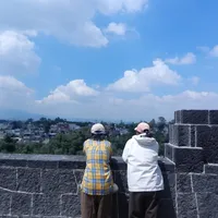 看完结尾的《超感猎杀》观众，都在搜“同款机位”：完结8年的全网取景地打卡地图