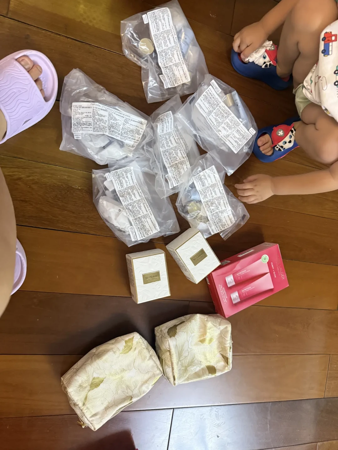 一边是