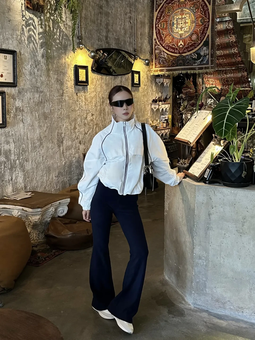 「阿普瑞风」刷屏这一周:运动服穿去上班怎么才不像体育生?翻完三平台的帖子,公式和不花钱的改法都在这里