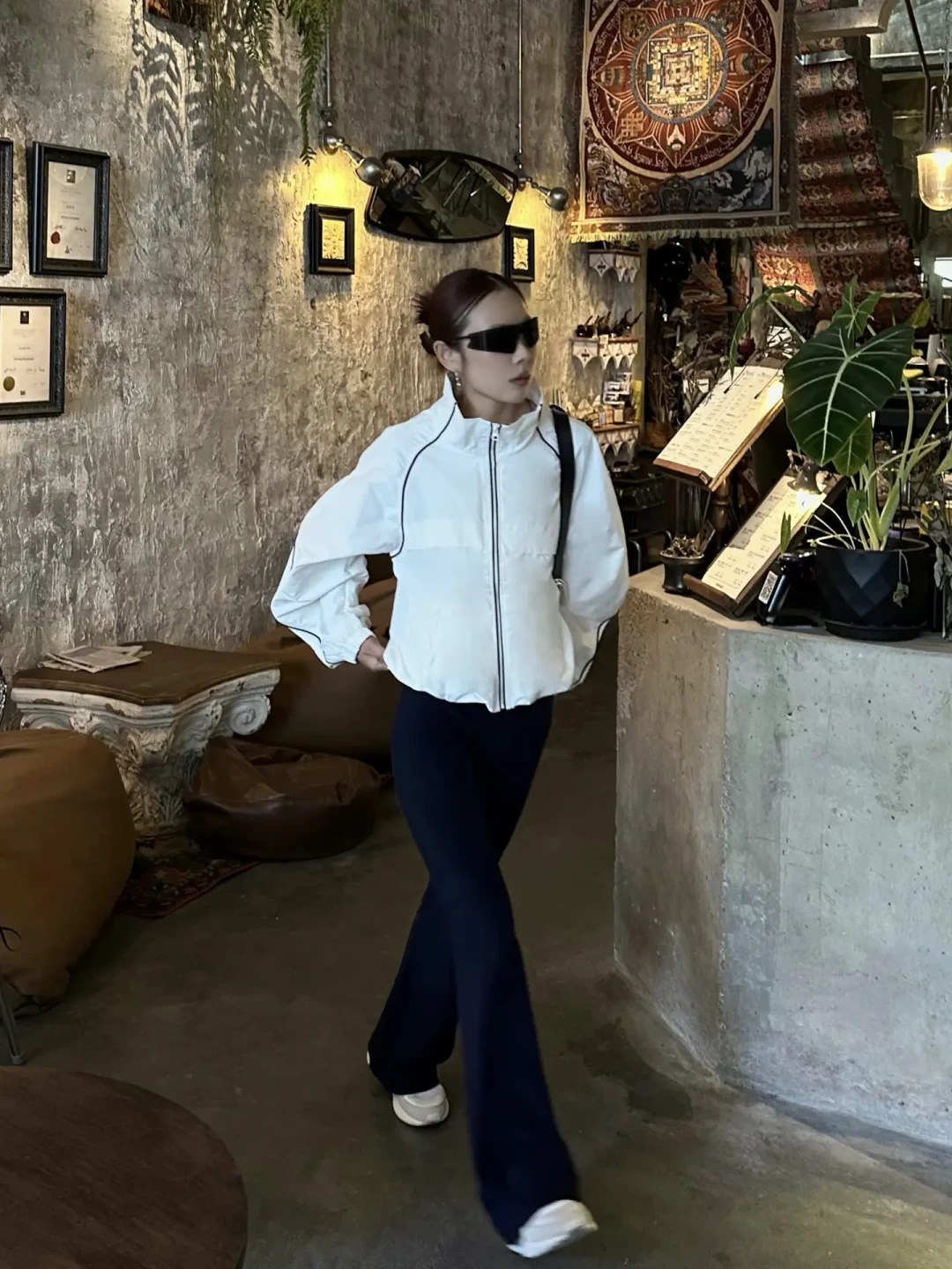 「阿普瑞风」刷屏这一周:运动服穿去上班怎么才不像体育生?翻完三平台的帖子,公式和不花钱的改法都在这里