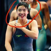 13岁中国女孩亚运会狂破两项亚洲纪录！每天5:30起床游18公里，天才背后藏着什么