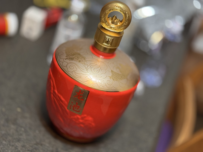 龙池白酒