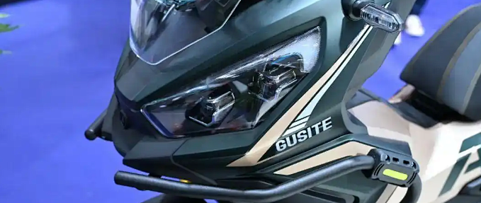 古思特AGV-S250，250级跨界踏板，城乡通勤轻穿越全能手