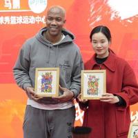 2米23中国女篮天才内线亚运首秀惊艳，但她真正的高度取决于这个