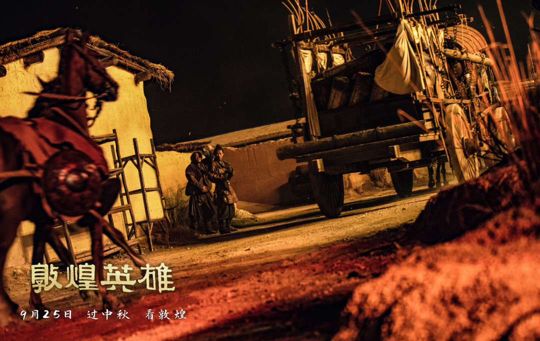国庆档预售全开却没一部大片：哪部闭眼买、哪部等开分、哪部别碰，这张电影票的账帮你算好